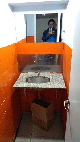 Imagen 11 de 18 de Local En Venta En Lanús Oeste