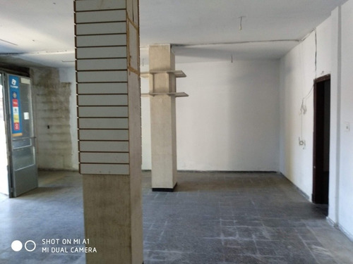 Imagen 5 de 5 de Local Comercial Con Renta