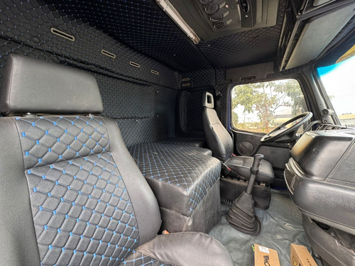 Volvo Nh12 380 6x2 - Manual