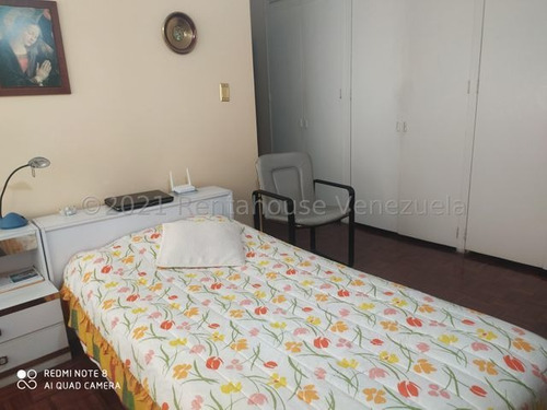 Imagen 8 de 10 de Apto En Venta 22-695 Daisbelis Tarazona 0424-2925931