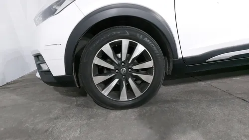 Nissan Kicks 1.6 ADVANCE LTS CVT A/C