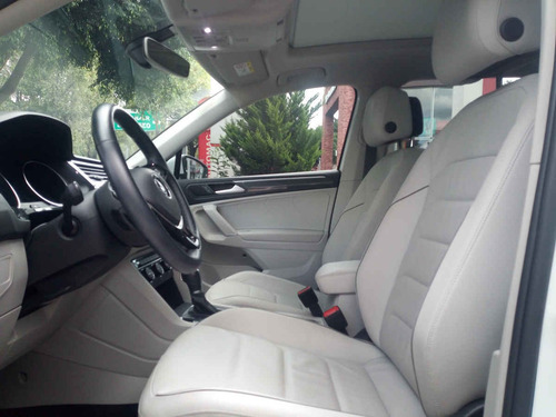 Imagen 10 de 14 de Volkswagen Tiguan 2019 5p Highline L4/2.0/t Aut