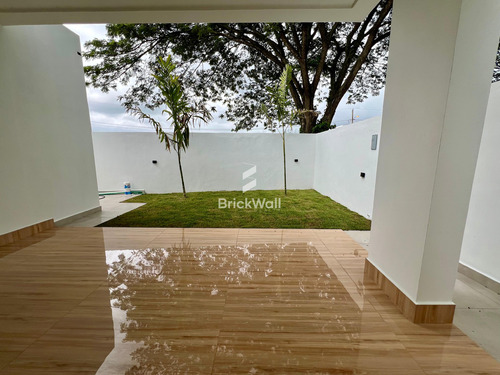 Casa De Venta Proyecto Cerrado - Los Llanos De Gurabo