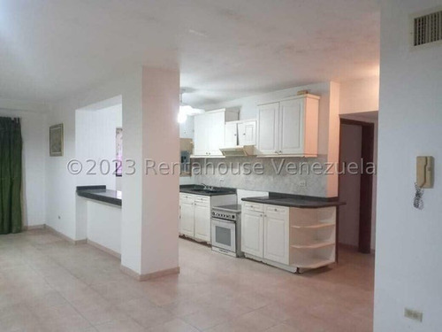 Apartamento En Venta En Juana De Avila Amn Mls #24-10800