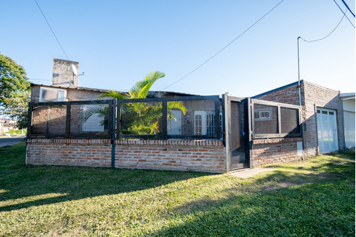 Casa En Guadalupe Oeste