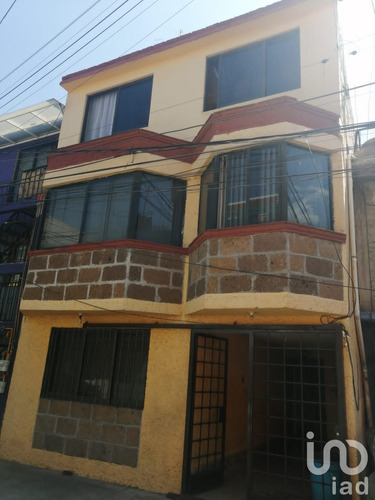 Venta Casa 5 Ambientes Emiliano Zapata Fraccionamiento Popular