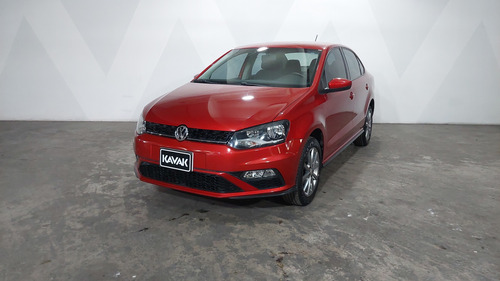 Volkswagen Vento 1.6 COMFORTLINE PLUS AUTO