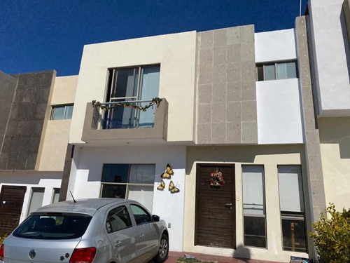 Imagen 3 de 14 de Se Vende Casa En Colinas Del Mirador, 3 Recamaras, 2.5 Baños