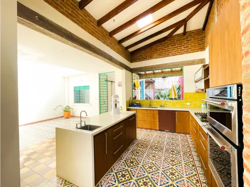 Vendo Casa En Miraflores - Sur