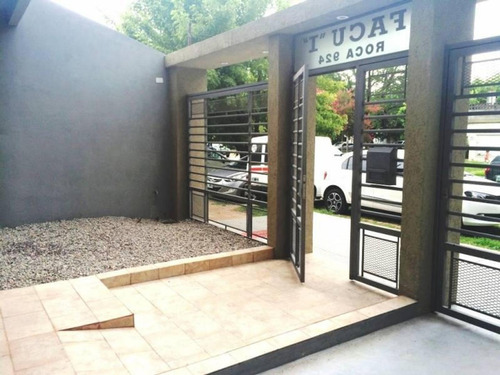 Imagen 2 de 18 de Departamento 2 Ambientes En Duplex Con Cochera. Ed. Facu I