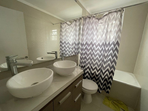 Arriendo Casa De 4d Y 3 Baños 2 Estac - Comuna De Peñaflor