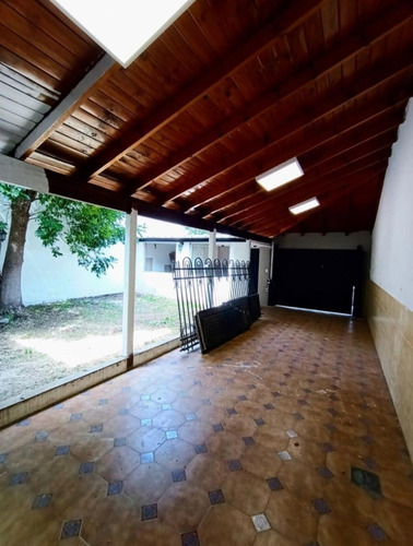 Imagen 11 de 21 de Casa 4 Amb, 3 Dorm, Cochera, Patio Y Terraza. Reciclada!
