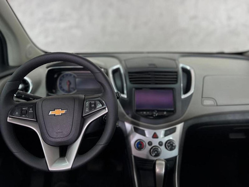 Chevrolet Tracker 1.8 MPFI LTZ 4X2 16V FLEX 4P AUTOMÁTICO