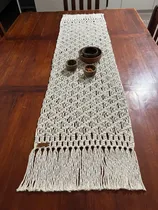 Comprar Camino De Mesa En Macramé. Decoración. Artesanías