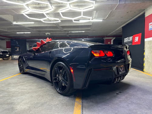 Chevrolet Corvette 6.2 Stingray Z51 At