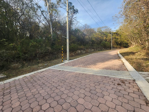 Venta Lote Gladiola 34 Cerca De Acceso Con Vistas Panorámicas Y Todos Los Servicios Inlcuyendo Proyecto En Fracc Rancho San Diego Ixtapan De La Sal Edomex