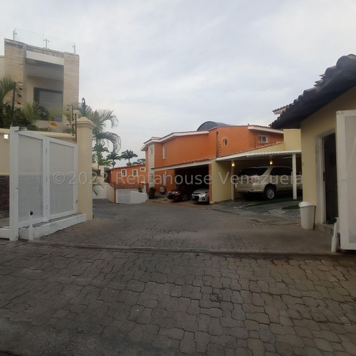 Imagen 20 de 30 de Terreno En Venta De 311 Mts2 En Zona Exclusiva Del Este De Barquisimeto Lara, El Pedregal, Numero De Contacto Directo: (0-4-2-4-5-9-3-7-5-4-2)/, Código Flexmls De Referencia Rent-a-house: 22-25807