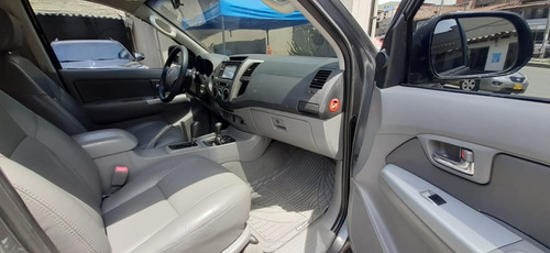 Totoya Hilux 2009 Blindaje Ii Auto 4x4 3000cc Diesel