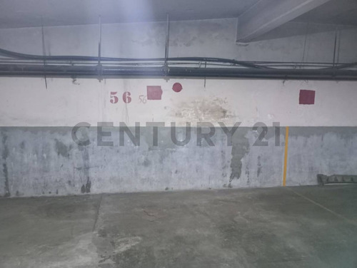 Cochera En Venta