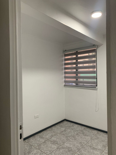 Via Local Uno 2 Dorm 1 Baño Piso 2 Lado Hispano Británico