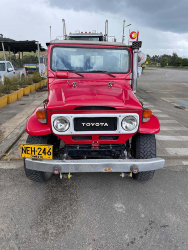 Imagen 11 de 12 de Toyota Fj Cruiser Fj 40 Land Cruiser