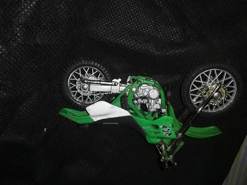 Imagen 4 de 6 de Carritos Para Niños.baratos Que Baratos