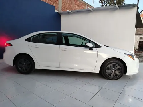 Toyota Corolla BASE AUT