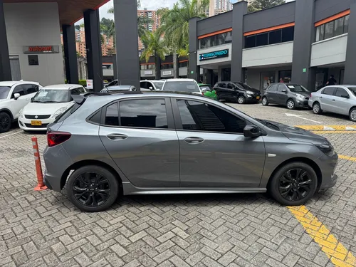 Chevrolet Onix 1.0T Rs Mt