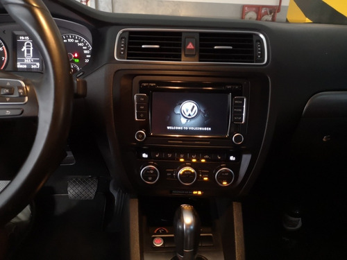Volkswagen Vento 2.0 Sportline Tsi 200cv Dsg 2013