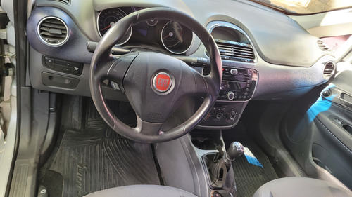 Fiat Punto 1.4 Attractive C/radio Integrada