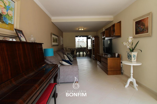 Imagem 6 de 28 de Sobrado Em Condomínio Com 4 Dormitórios À Venda Com 200m² Por R$ 849.000,00 No Bairro Guabirotuba - Curitiba / Pr - Sob0148