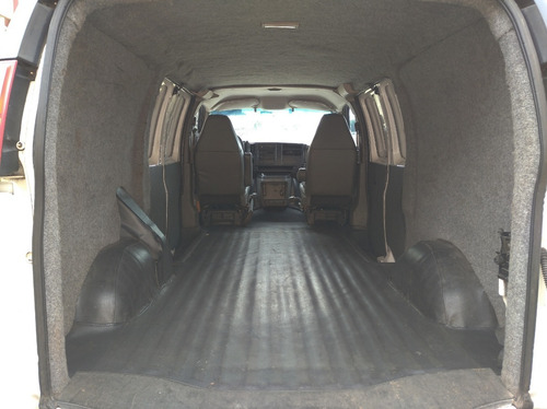 Imagen 14 de 16 de Chevrolet Express Van Cargo