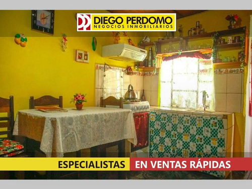 Casa De 2 Dormitorios En Venta, Villa Maria