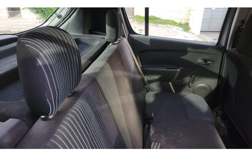 Renault Sandero 1.0 AUTHENTIQUE 16V FLEX 4P MANUAL