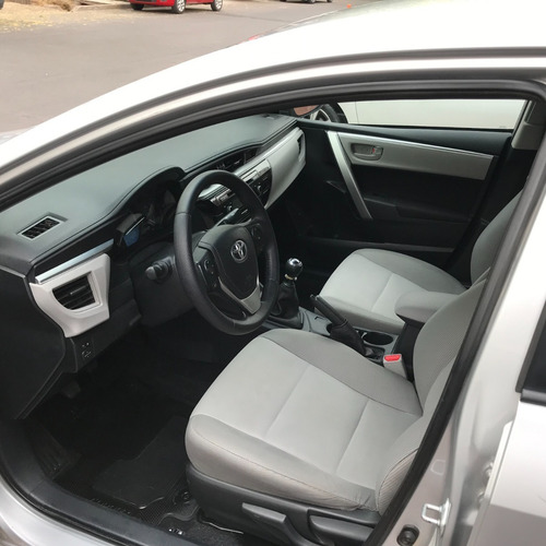 Imagen 4 de 9 de Toyota Corolla
