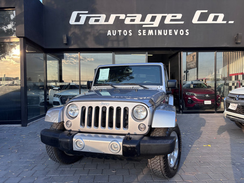 Jeep Wrangler 3.6 Unlimited Sahara V6 4x4 At