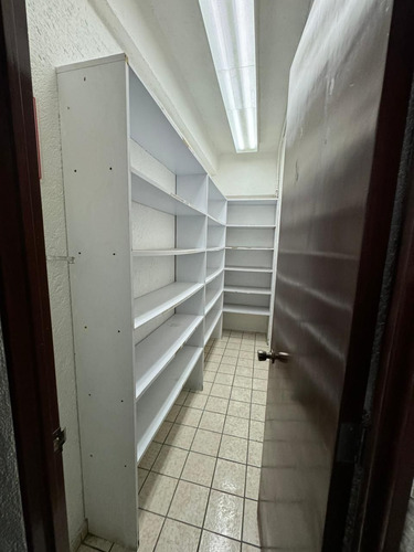 Oficina En Renta, En Planta Baja En Azcapotzalco Cod. Or670