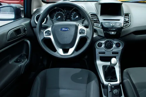 Ford Fiesta 1.6 Sportback Se Mecánico