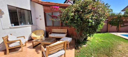 Rebajada!! Casa De 140m2, 4 Dorm Mas Servicio Y Piscina