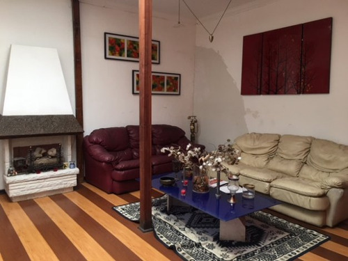 Hostal En Caleta Abarca, Viña