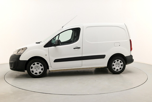 Imagen 2 de 16 de Peugeot Partner 1.6 B9 Corta