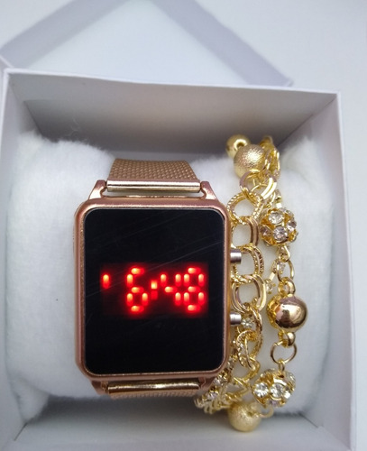 Lote Com 20 Relógios Digital Com Pulseiras E Caixa