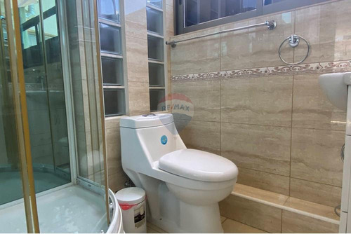 Bajo De Precio! Renovado Y Acogedor Departamento