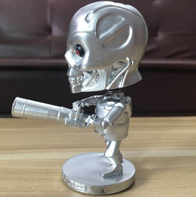 Imagen 3 de 4 de Figura De Calavera Bate Cabeza Terminator Carro Skpalace