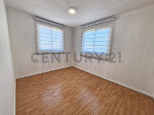 Se Vende Casa 5 D En Villa San Juan Ii, Concepción.