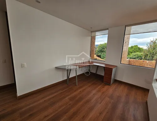 Arriendo Casa En Fontanar Como Nueva