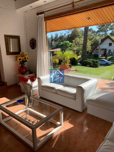 Casa En Venta, Pinares, Punta Del Este- Ref: 736