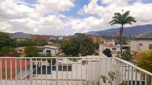 Se Vende Bella Casa En Santa Mónica Mls 25-19956