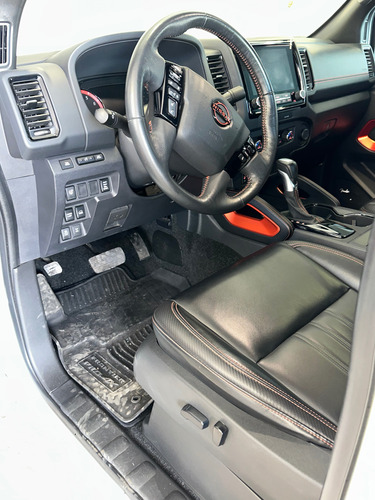 Nissan Frontier 3.8 V6 Pro-4X 4Wd At