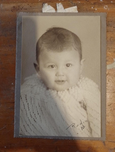 Antigua Fotografía Foto De Época De Un Niño Bebe Comunión. 